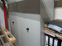 Lot 417 - metalen dossierkast. 3 stuks - afbeelding 1 van  4