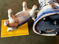 Lot 417 - molens in delft hollands licht en muzikaal/koe melkkan delft - afbeelding 4 van  7