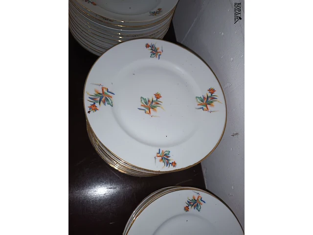 Lot 418 - art deco eetservies. 42 stuks - afbeelding 4 van  5