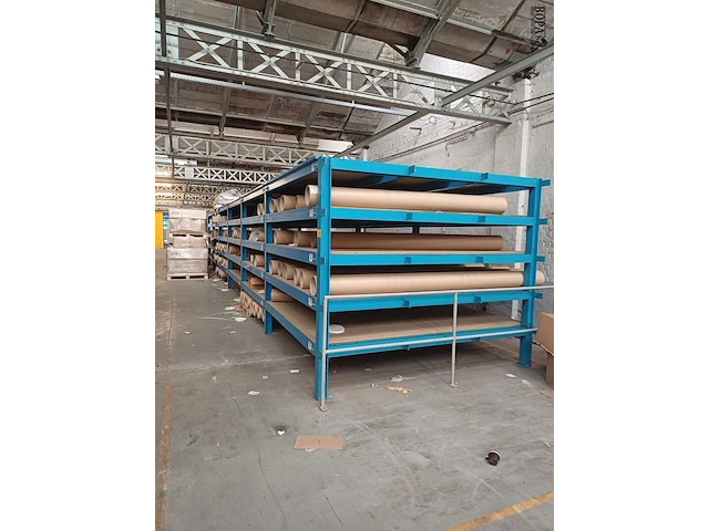 Lot 419 - magazijnstelling - afbeelding 1 van  4