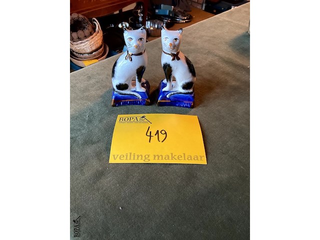 Lot 419 - paar staffordshire katten 1870 - afbeelding 1 van  4