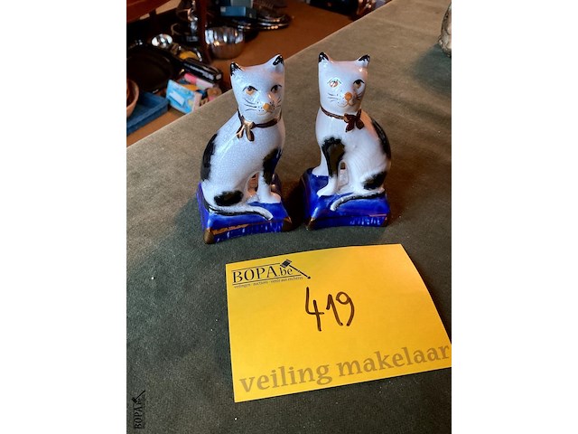 Lot 419 - paar staffordshire katten 1870 - afbeelding 2 van  4