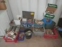 Lot 42 - bevestigingsmaterialen en elektrische onderdelen - afbeelding 1 van  7