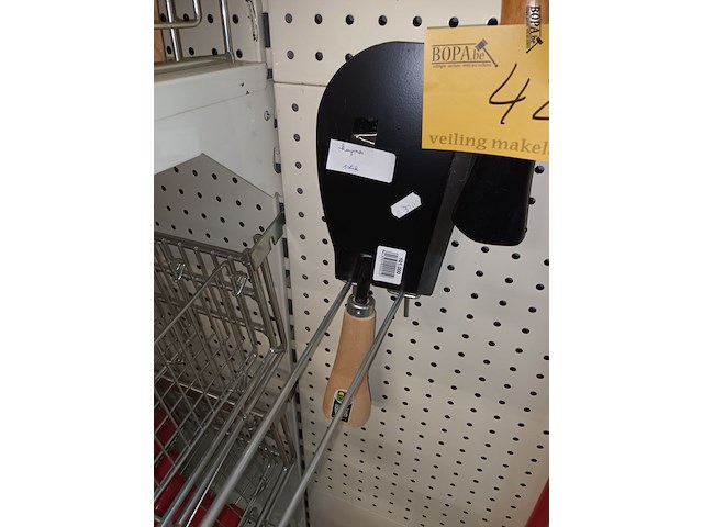 Lot 42 - bijlen en kapmes - afbeelding 2 van  3