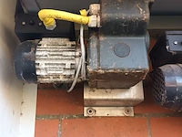 Lot 42 - emi stalventilatie besturing met motor - afbeelding 2 van  2