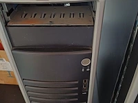 Lot 42 - hp proliant desktops - 2 stuks - afbeelding 3 van  6