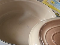 Lot 42 - kookpotten en pan stijl creuset - afbeelding 7 van  8