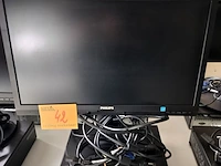 Lot 42 - lenovo thinkcentre computer - afbeelding 1 van  1