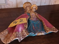 Lot 42 - madonna met kind in keramiek - afbeelding 4 van  4