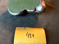 Lot 421 - verkoperde kat - afbeelding 3 van  3