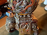 Lot 423 - olifant wierookbrander 2delig - afbeelding 3 van  7