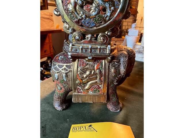 Lot 423 - olifant wierookbrander 2delig - afbeelding 5 van  7