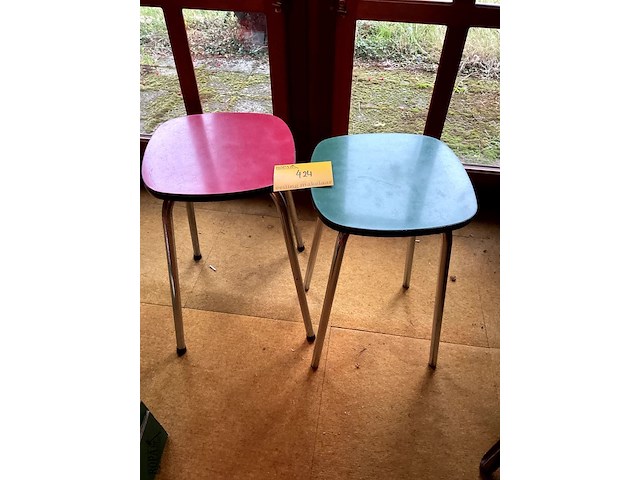 Lot 424 - torck 2 krukjes - afbeelding 1 van  4