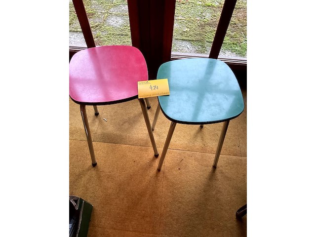 Lot 424 - torck 2 krukjes - afbeelding 2 van  4