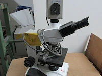 Lot 425 - microscoop en cctv camera - afbeelding 1 van  7