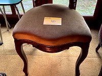 Lot 425 - stoel met fluweel bekleed - afbeelding 2 van  7