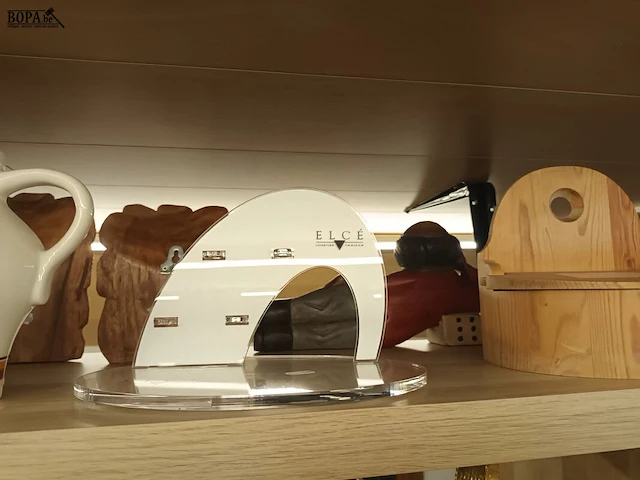 Lot 426 - decoratie. 12 stuks - afbeelding 4 van  5