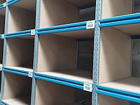 Lot 426 - magazijnstelling - afbeelding 2 van  5