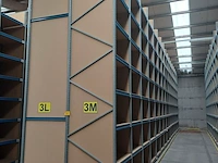Lot 427 - magazijnstelling - afbeelding 1 van  5