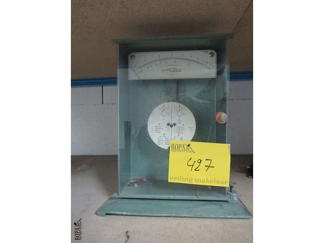 Lot 427 - meetinstrument - afbeelding 1 van  3