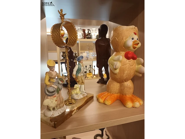 Lot 428 - diverse decoratie - afbeelding 2 van  6