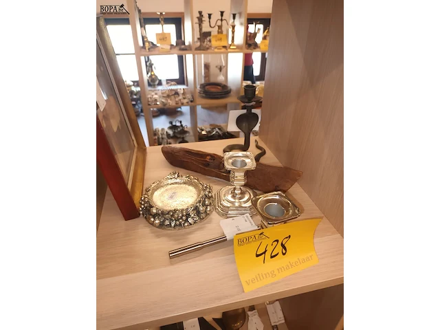 Lot 428 - diverse decoratie - afbeelding 3 van  6