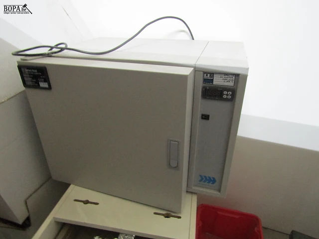 Lot 429 - sterilisator - afbeelding 1 van  6