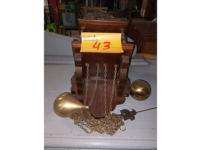 Lot 43 - antieke klok - afbeelding 4 van  5