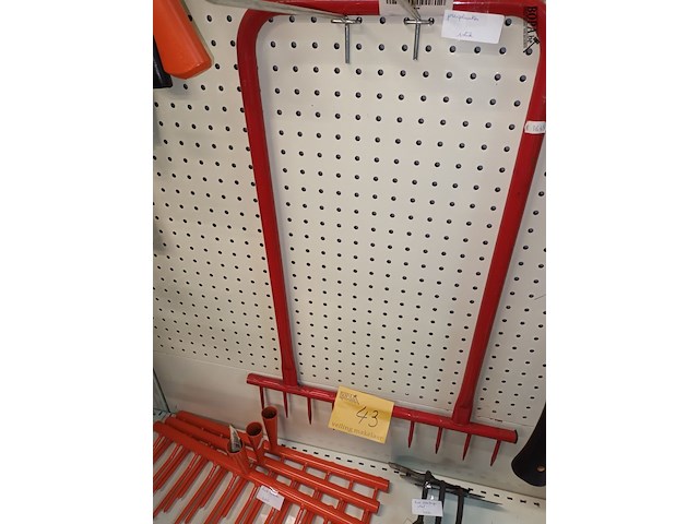 Lot 43 - divers tuingereedschap. 25 stuks - afbeelding 2 van  8