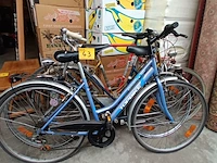 Lot 43 - fietsen. 4 stuks - afbeelding 1 van  7