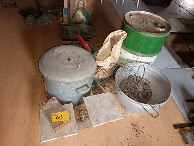 Lot 43 - lot brocante - afbeelding 1 van  4
