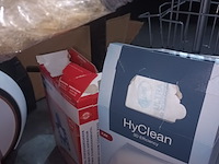 Lot 43 - stofzuiger miele - afbeelding 2 van  3