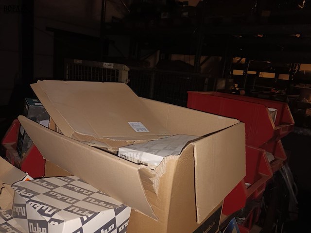 Lot 43 - werkmateriaal. inhoud rek - afbeelding 3 van  5