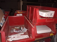 Lot 43 - werkmateriaal. inhoud rek - afbeelding 4 van  5