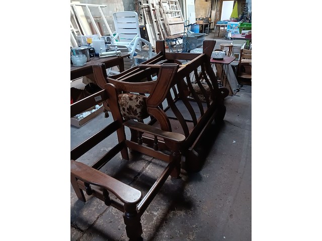 Lot 43 - zetelframe in hout - afbeelding 2 van  2