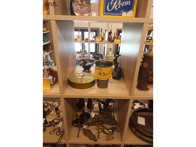 Lot 430 - diverse decoratie - afbeelding 1 van  6