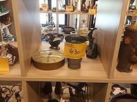 Lot 430 - diverse decoratie - afbeelding 1 van  6