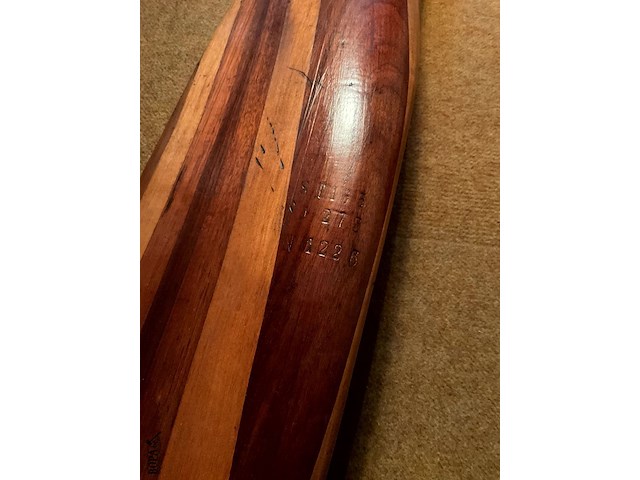 Lot 430 - vliegtuigschroef in hout 1914 1918, met markeringen - afbeelding 3 van  6