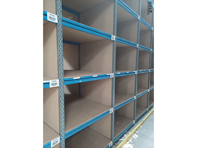 Lot 431 - magazijnstelling - afbeelding 5 van  5