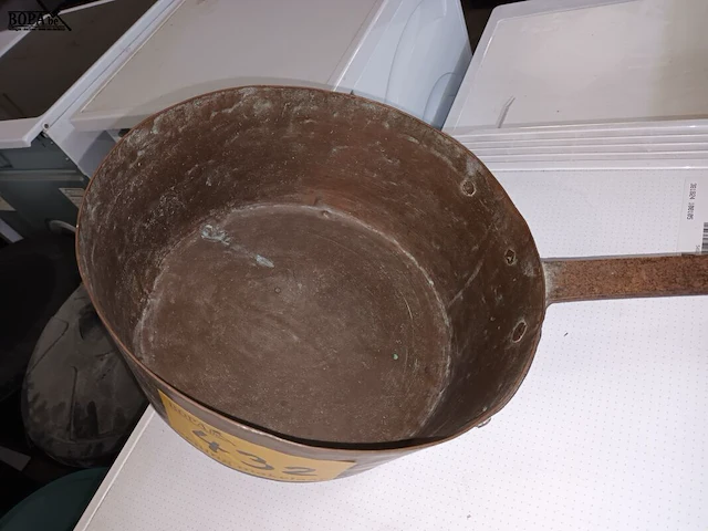Lot 432 - koperen steelpan - afbeelding 3 van  4