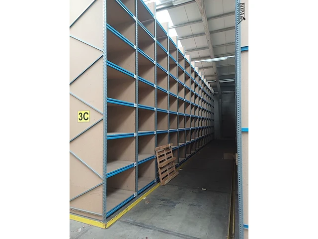Lot 432 - magazijnstelling - afbeelding 2 van  5