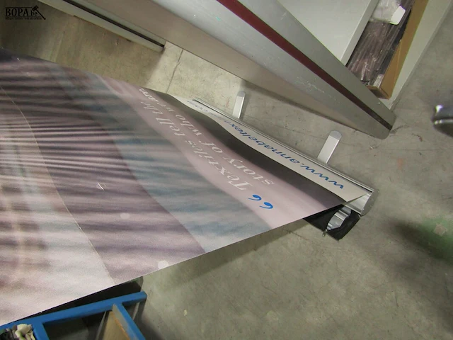 Lot 432 - roll-up banners. 2 stuks - afbeelding 4 van  4