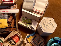 Lot 433 - lot merkartikelen ivm dranken - afbeelding 3 van  9