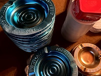 Lot 433 - lot merkartikelen ivm dranken - afbeelding 9 van  9