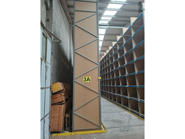 Lot 433 - magazijnstelling - afbeelding 2 van  4