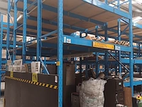 Lot 434 - magazijnstelling - afbeelding 1 van  6