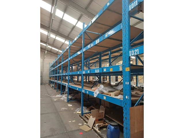Lot 435 - magazijnstelling - afbeelding 1 van  6