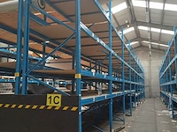 Lot 437 - magazijnstelling - afbeelding 1 van  5