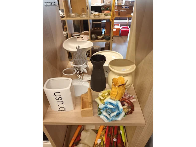 Lot 438 - diverse decoratie - afbeelding 3 van  4