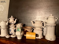 Lot 438 - lot theecomforen, 11 stuks - afbeelding 2 van  7